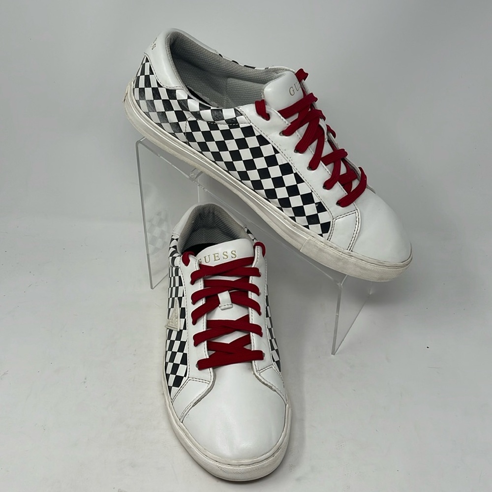 GUESS CHECKER BOARD Leather Vintage Casual